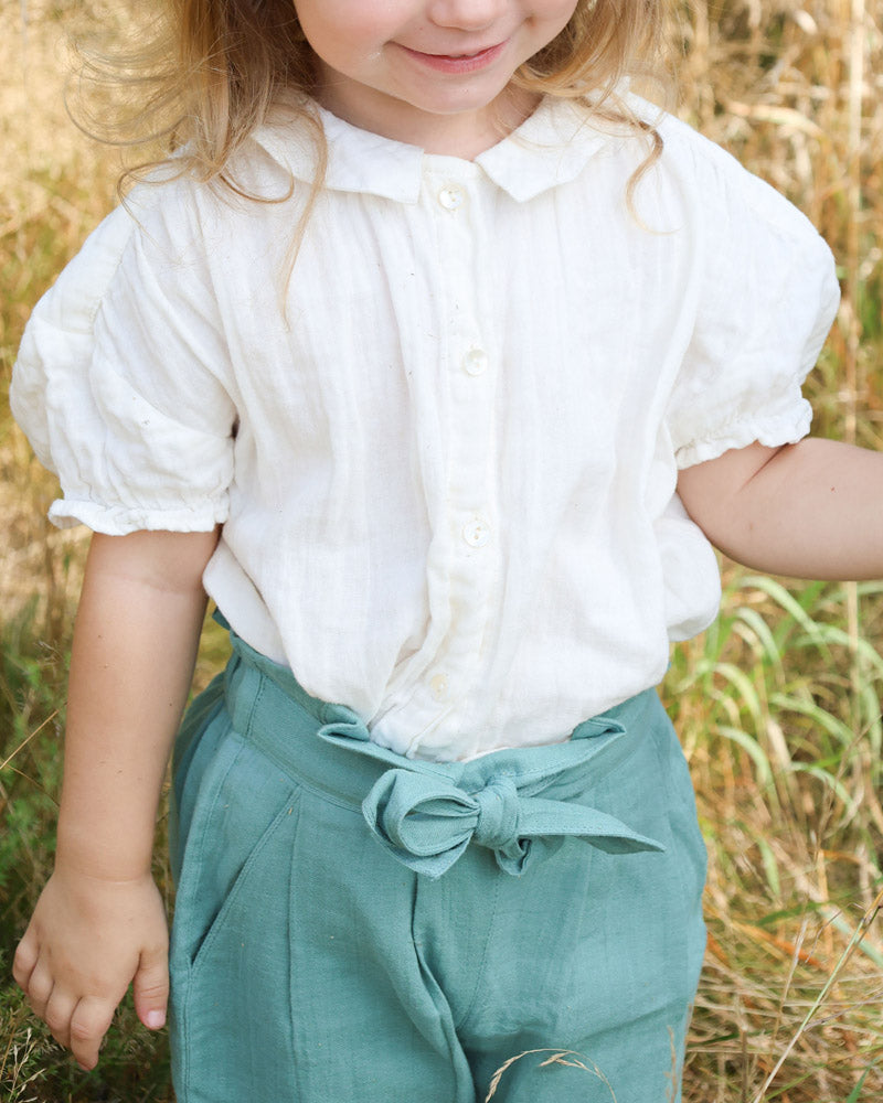 Musselin Bluse off white mit kleinen Ballonärmeln
